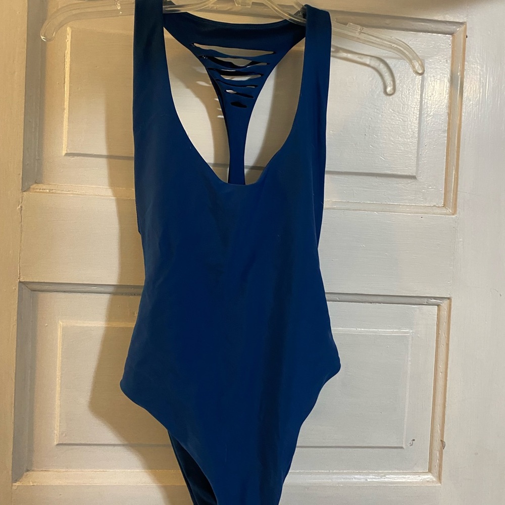 Bathing suit